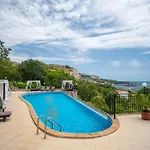 Queen's View 14-pools-near Botanic Garden Appartamento