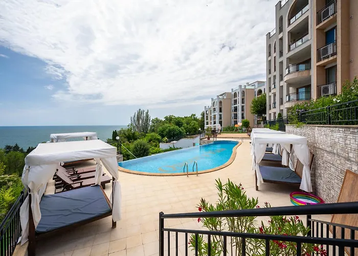 Apartment Queen's View 14-pools-near Botanic Garden Balchik